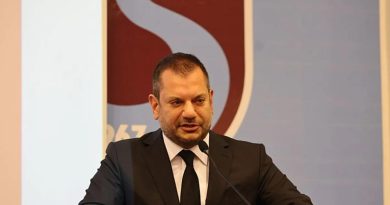 Trabzonspor'un Yeni Vizyonu: Gençlik ve Tecrübe Birleşiyor Trabzonspor Başkanı Ertuğrul