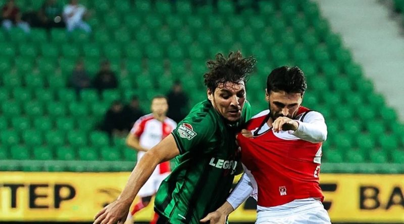 Sakaryaspor'a Hükmen Mağlubiyet Cezası! Sivasspor Maçının Faturası Belli Oldu! Türkiye