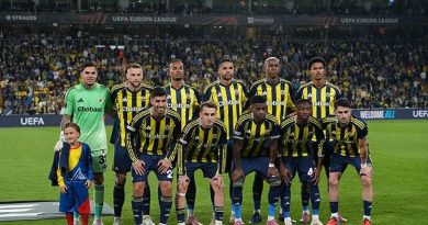 Fenerbahçe'den 12 Futbolcu Milli Takımlara Çağrıldı <<fenerbahçe'de 12="" f