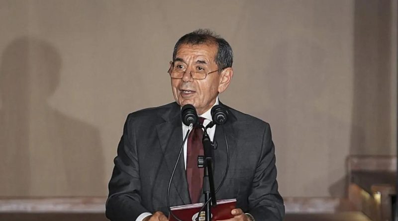 Here is the rewritten text in Turkish: Başlık: Galatasaray Başkanı