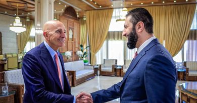 Başlık: Türkiye'nin çıkarlarına hizmet etmektedir İçerik: Türkiye ABD Büyükelçisi ve