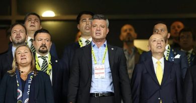 Başlık: Fenerbahçe Başkanı Sadettin Saran, Futbol Akademisini Ziyaret Etti Fenerbahçe