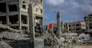 Here is a Turkish text that meets your requirements: Başlık: