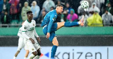 Here is a new text in Turkish: Başlık: Fenerbahçe'nin Eski