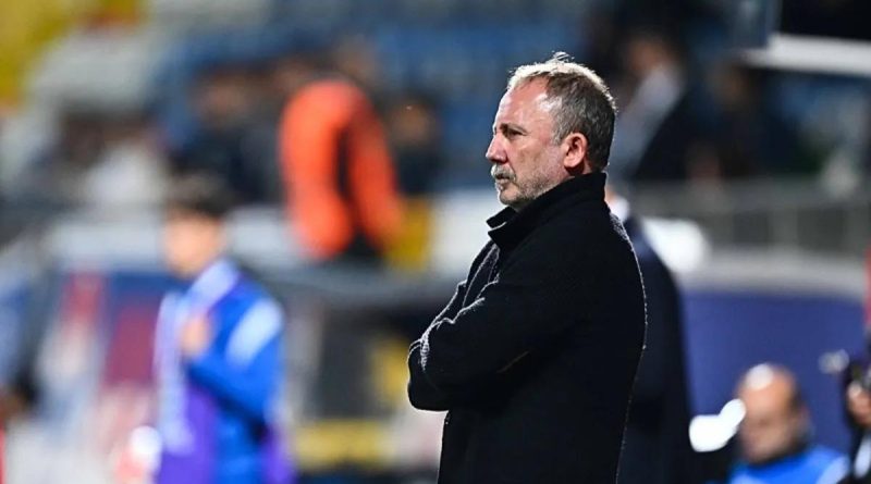 Beşiktaş'ta Transfer Dönemi Bekleniyor Beşiktaş'ta Transfer Dönemi