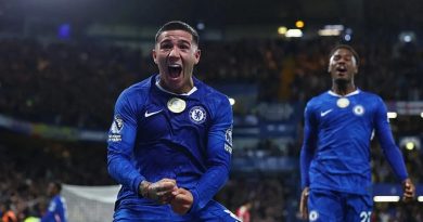 Here is the rewritten text in Turkish: Başlık: Liverpool, Chelsea'ye