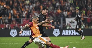 Beşiktaş'ta Fazla Oynayan Kökçü: Böyle Bir Şeyin Olmaması Lazım Beşiktaş'ta