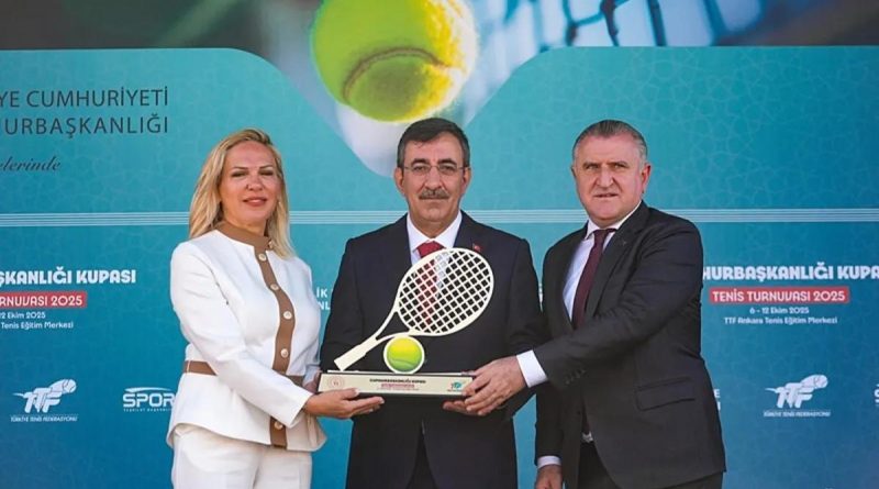 Here is a new attempt: Başlık: Cumhurbaşbaşkanlığı Kupası Tenis Turnuvası