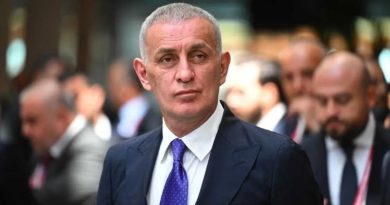 TFF Başkanı İbrahim Hacıosmanoğlu Açıklamalarda Bulunuyor TFF Başkanı İbrahim <strong