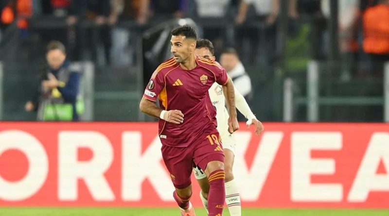 Başlık: Roma'nın Zeki Çelik kararı ortaya çıktı! İçerik: Roma'da forma