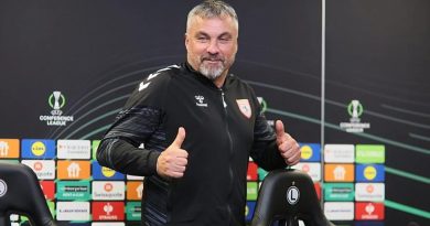 Samsunspor, Legia Varşova Maçı için Hazırlanıyor Samsunspor Teknik Direktörü Thomas