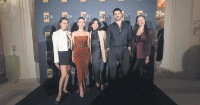 Başlık: ATV Dizileri Cannes'da Parladı İçerik: Cannes'da ATV Dizileri Uluslararası