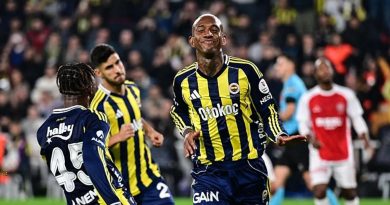 Fenerbahçe, Kanarya Zirve Takibini Sürdürdü Fenerbahçe, Trendyol Süper Lig'in 9