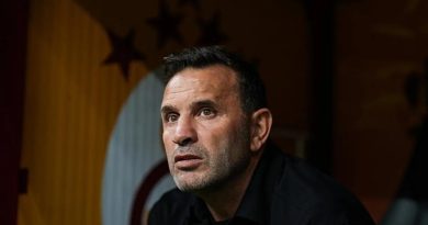 Okan Buruk'un Derbi Karnesi: 15 Kez Fenerbahçe ve Beşiktaş Kar