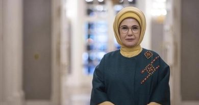 Here is the rewritten text in Turkish, within the 10-word