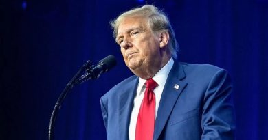 Trump'tan Çin'e yüzde 155 gümrük vergisi: ABD Başkanı Donald Trump,