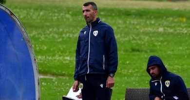 Başlık: Mehmet Topal, CFR Cluj'un Yollarına Çekildi Mehmet Topal, Teknisinin