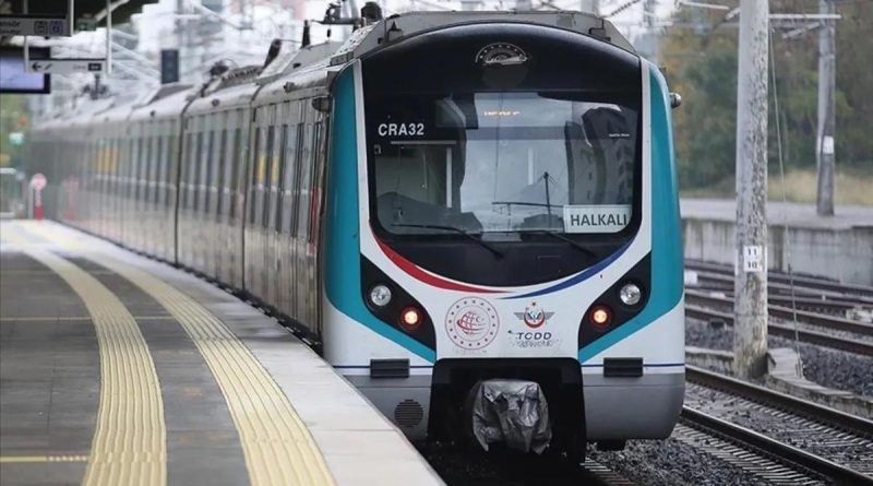 Here is the rewritten text in Turkish: Başlık: Marmaray, 1