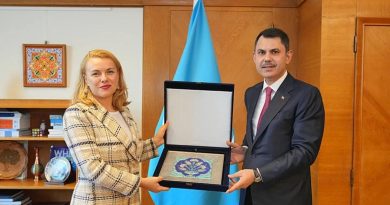 Bakan Kurum, İsviçre'de Temaslarda Bulundu BMAEK Komitesi'nin 86'ncı Oturumu kapsamında