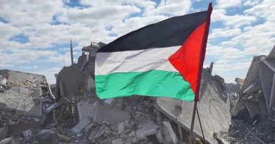 Başlık: Hamas-İsrail Ateşkesi: Mısır'daki Yardım Tırları Gazze'ye Yola Çıkıyor Kurtuluşun