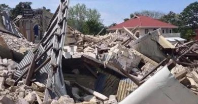 Filipinler'i Sarsan Çifte Deprem: 7 Ölü, Binlerce Kişi Yerinden Edildi