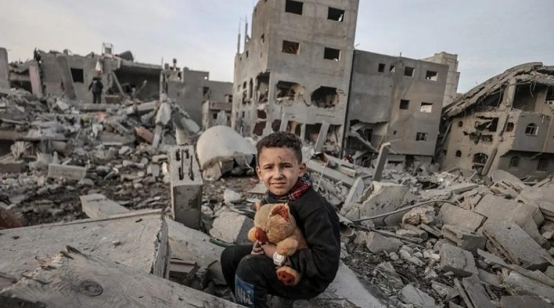 Here is the rewritten text in Turkish: Başlık: Gazze Şeridi'ne