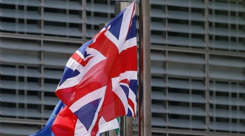 Başlık: İngiltere'den İsrail'e Çağrı: Yardımlar İnsani Kuruluşlara Teslim Edilmeli İngiltere