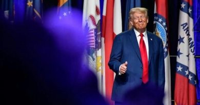 Başlık: ABD Başkanı Trump'ın Resmi Dolarlara Basılacak İçerik: ABD Hazine