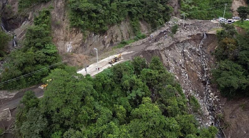Meksika'da Şiddetli Yağışlar: Sel Felaketi 64 Kişi Hayatını Yitirterek Devam