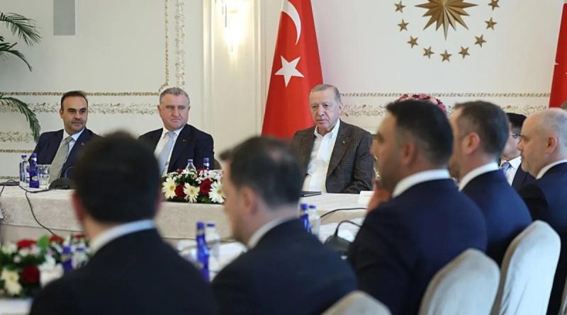 Yağlı Güreş Birincilerini Kabul Etti Türkçülükten Onurlu Şampiyonları Onurlandırdık 4