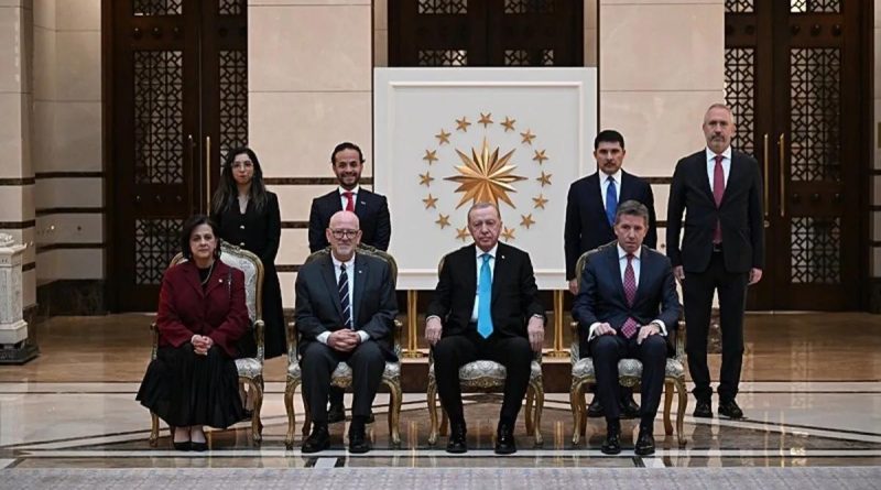 Başlık: Erdoğan, Büyükelçilerin Güven Mektuplarını Kabul Etti İçerik: Başkan Erdoğan,