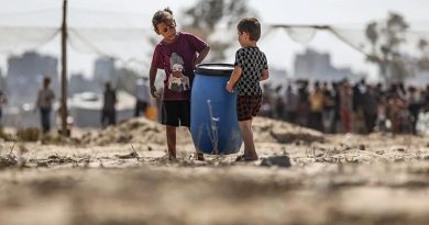 Gazze'de Kıtlık Yoluyla Soykırım İşleniyor Gazze'deki Kıtlık Durumu Fransa Milletvekili