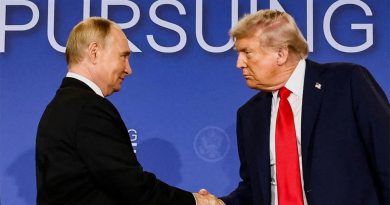 Başlık: ABD-Rusya Zirvesi: Trump ve Putin Arasındaki Görüşme Başladı ABD