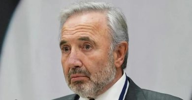 Akın'ın Ifadesi HTS Kayıtlarıyla Çelişkili Akın, İmamoğlu'nu Tanındığını Bildi