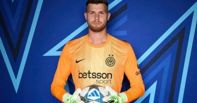 Yıldız Futbolcu Kazada Hayatını Kaybeden 81 Yaşındaki Adam Futbol Dünyasında