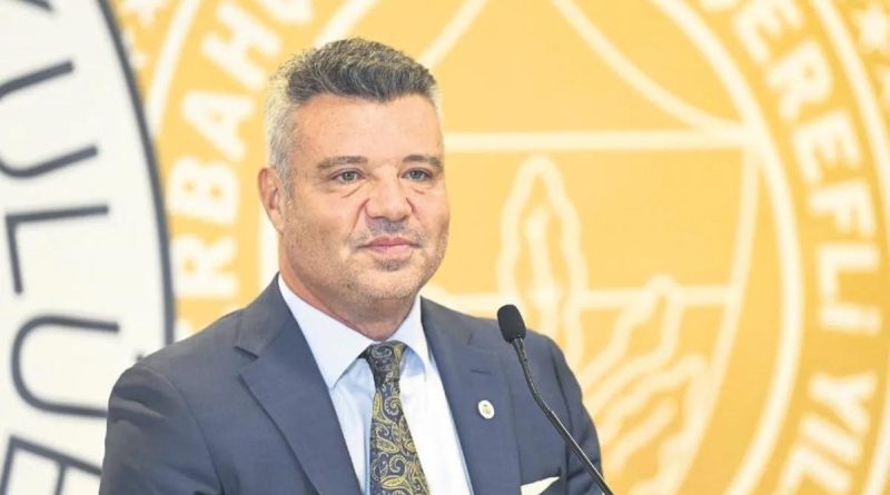 Başlık: Mourinho'dan Sonra Fenerbahçe'nin Yeni Yolu İçerik: Fenerbahçe Başkanı Sadettin