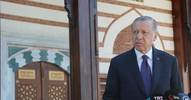 Cumartesi Namazında Erdoğan'la Buluştu Cumartesi Namazına Katılan Başkan Erdoğan</h