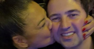 Here is the rewritten text in Turkish: Başlık: Işın Karaca,