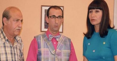 Tiyatro Dünyası: Bican Günalan'ın Son Hali Gündem Oldu Bican Günalan,