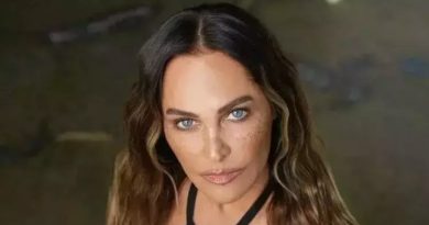 Hülya Avşar, Yeniden Canlandı! Hülya Avşar, Yeniden