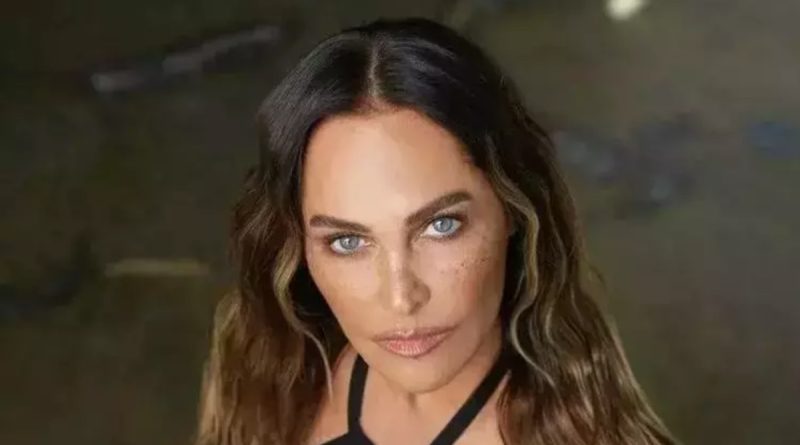 Hülya Avşar, Yeniden Canlandı! Hülya Avşar, Yeniden