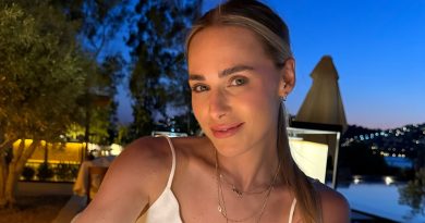 Başlık: Başörtülü Pozu Gündem Olarak Survivor Damla Can Umreye Gitti