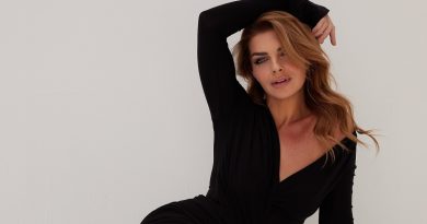 Here is the rewritten text in Turkish: Başlık: Pelin Karahan