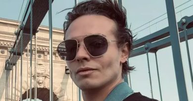 Here is the rewritten content in Turkish: Başlık: Murat Ceylan