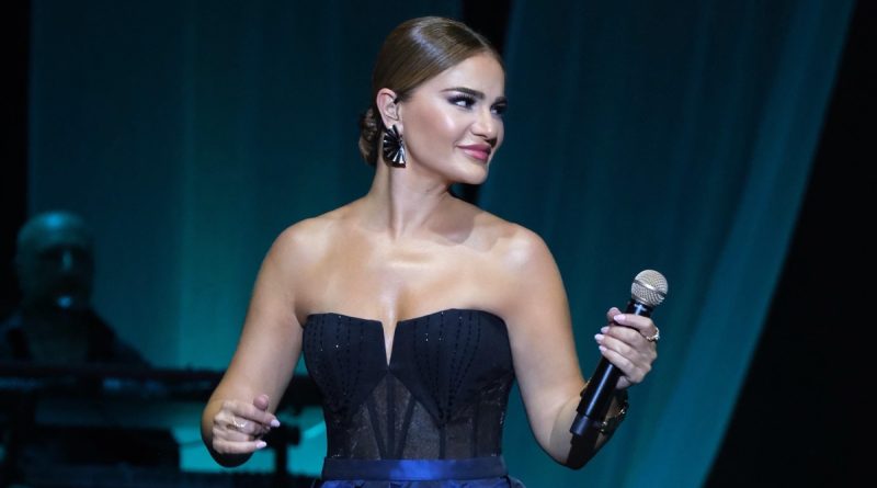 Başlık: Derya Bedavacı'nın Fit Hali Dikkat Çekiyor! İçerik: Derya Bedav