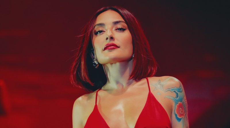 Tek Celsede Bitti! Melek Mosso ve Serkan Sağdıç'tan Boşandı Ünlü