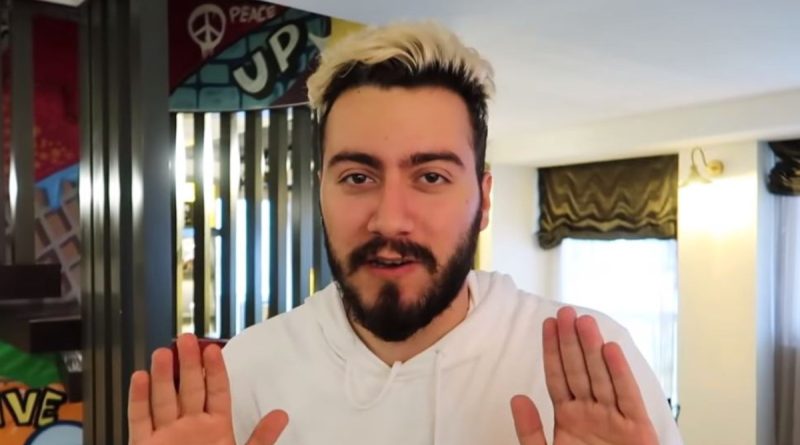 Enes Batur'un yakın dostu Berkcan konuştu: Özel hayatın paylaşılması yanlış