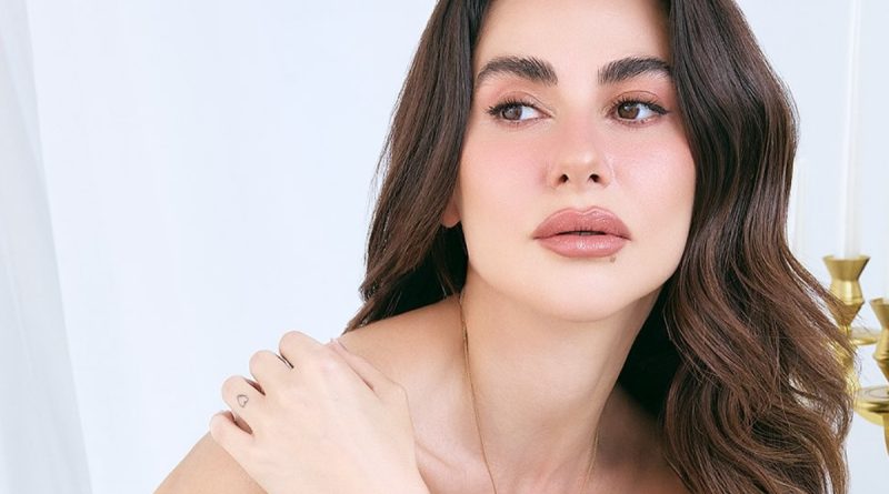 Nesrin Cavadzade: Sevgili Kriterim Karın Kası Nesrin Cavadzade: Sevgili Kriterini