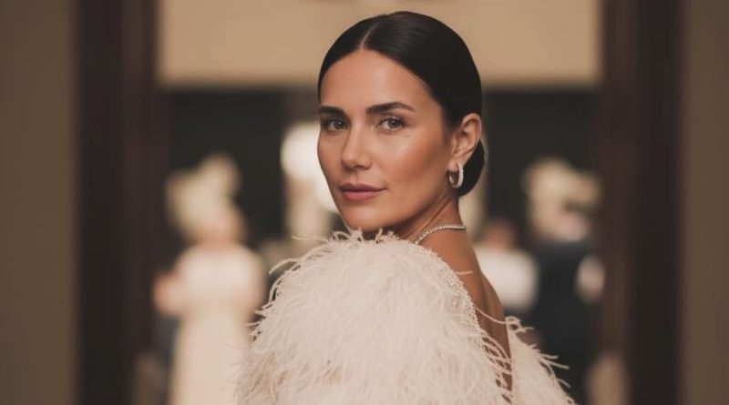 Here is the rewritten content in Turkish: Başlık: Buse Varol'un