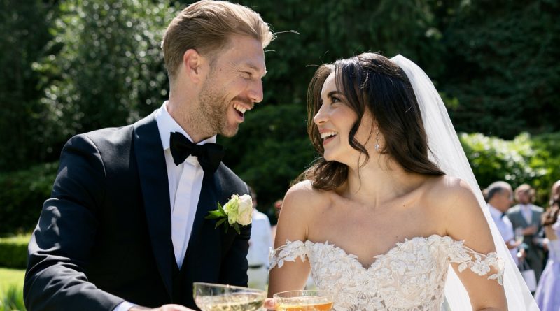 Here is the rewritten text in Turkish: Başlık: Karsu Bebeğiyle